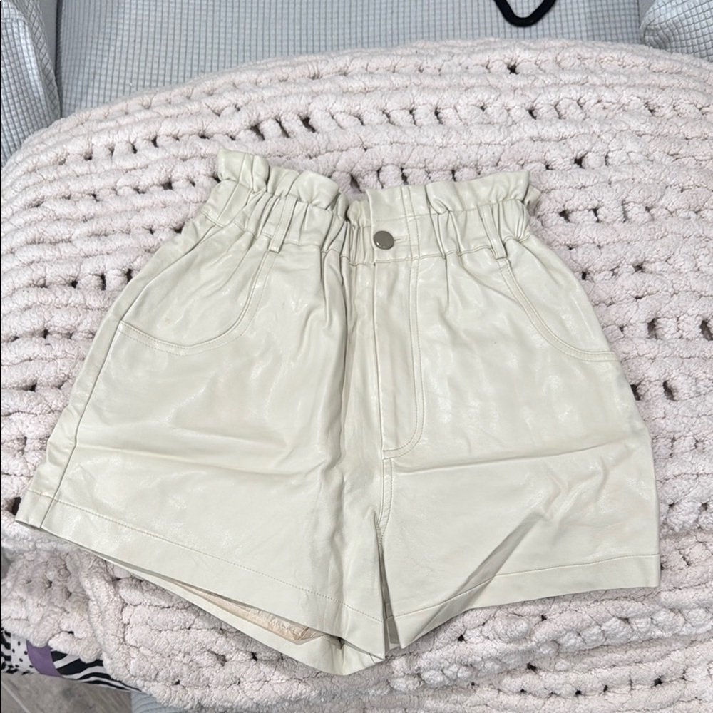 ASTR the Label Cream High Rise Faux Leather Shorts